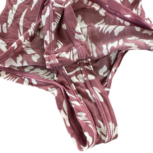 Skims size XS Summer Mesh Logo Sheer Thong Bodysuit Sexy Body Suit - Picture 8 of 9